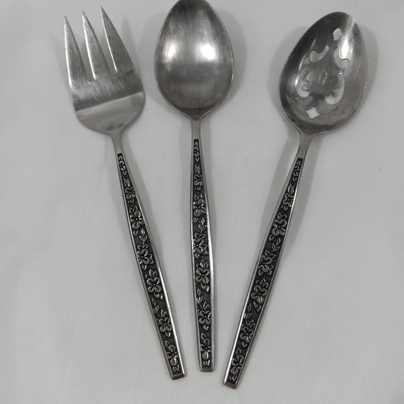Designer Made In Japan Stainless Steel 3 Piece Serving Utensils Floral Pattern - Picture 1 of 6